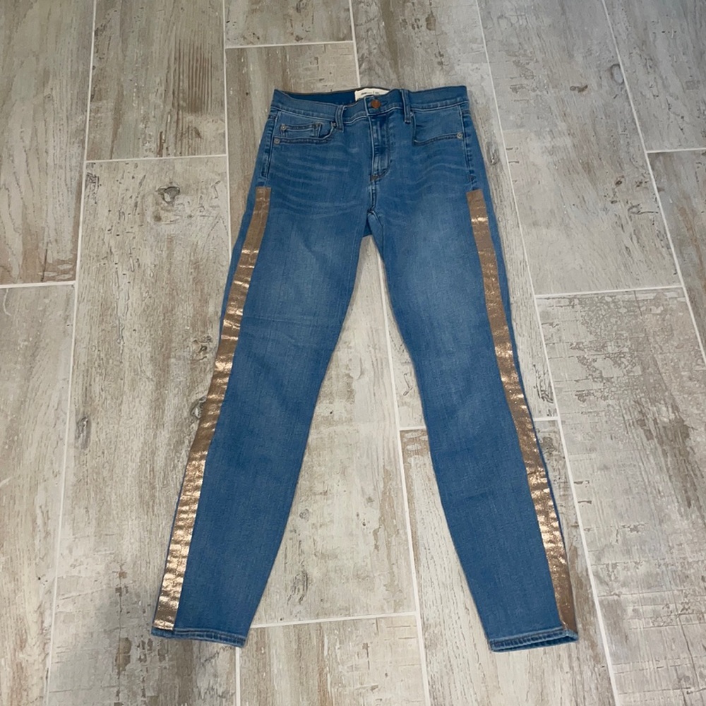Skinny Ankle Jeans with Rose Gold Detailing